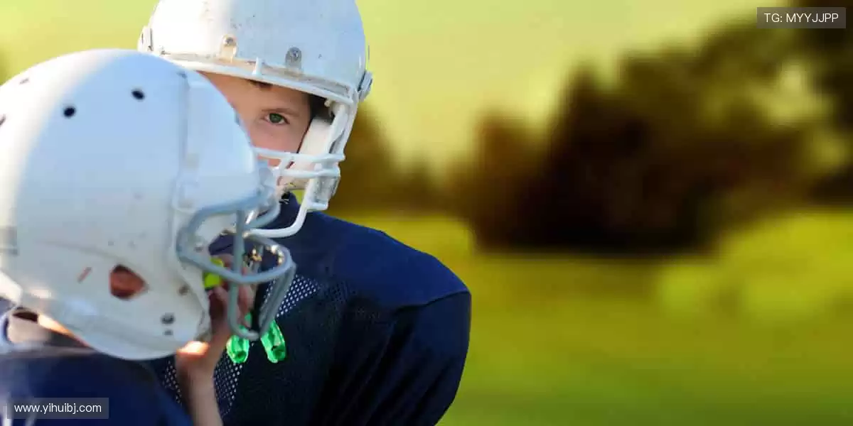 实时弹幕,边看边聊,做赛场最活跃的观众!💬🎉